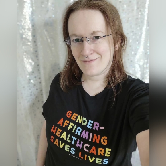 Meet the Posher - Picture 2 of 4